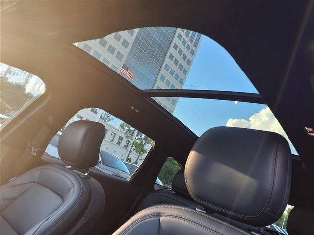 New 2025 Lincoln Nautilus Premier w/ Equipment Group 102A image 8