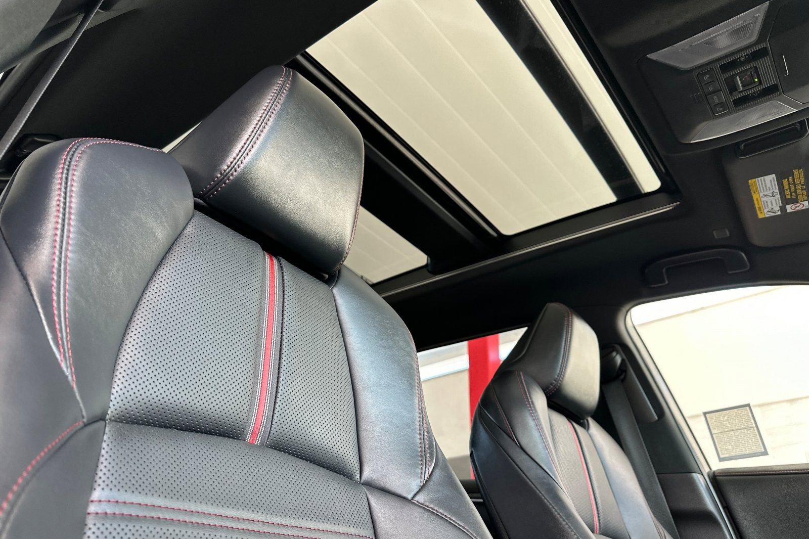 Certified 2023 Toyota RAV4 XSE w/ Premium Package AWD/4WD image 18