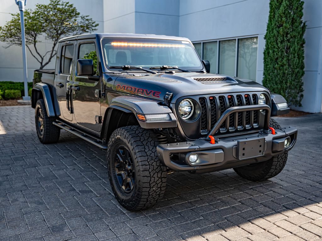 Used 2021 Jeep Gladiator Mojave AWD/4WD image 3
