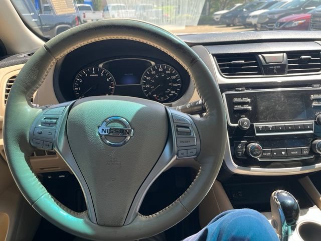 Used 2018 Nissan Altima 2.5 SL FWD image 17