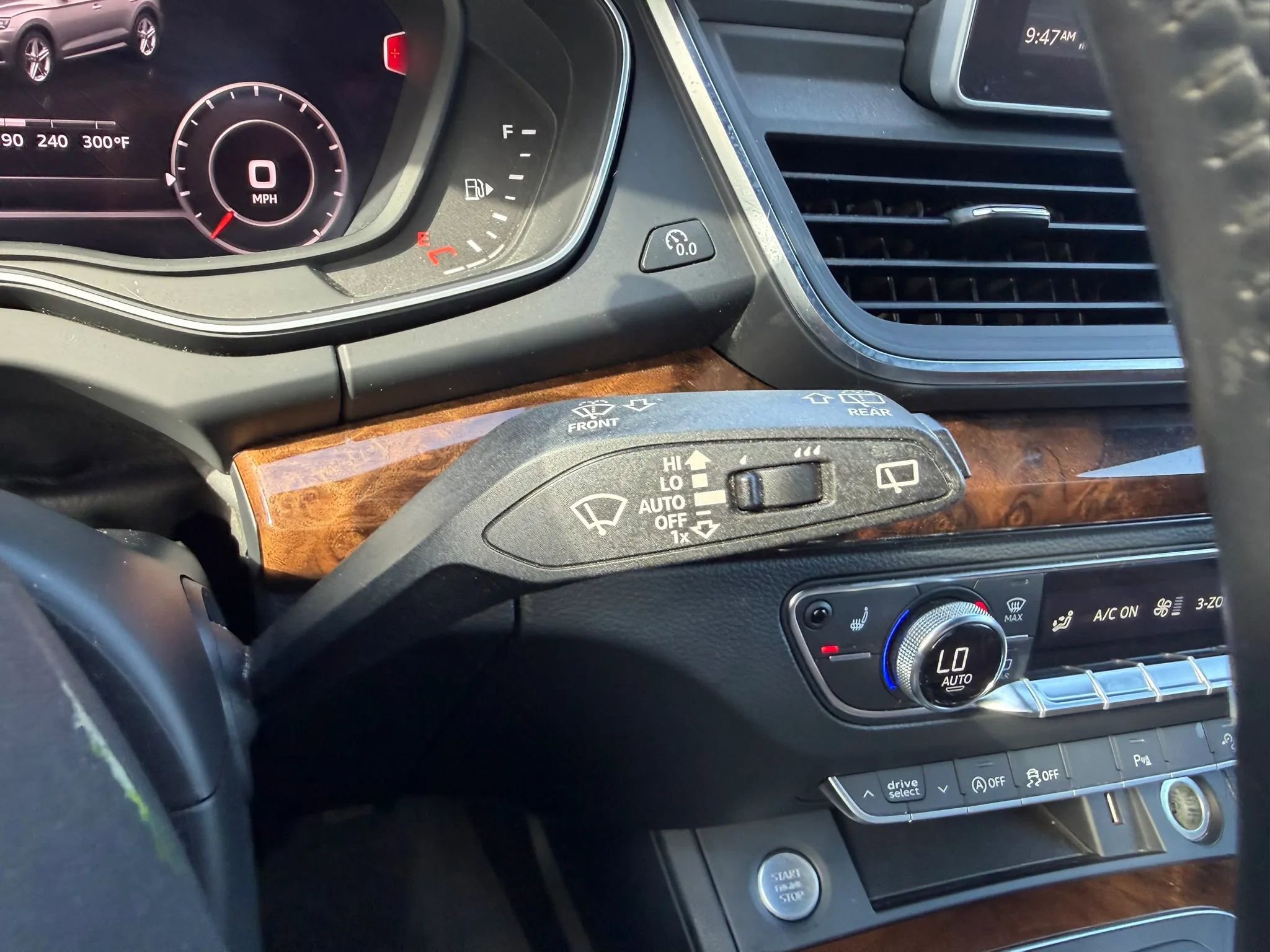 Used 2018 Audi Q5 2.0T Premium Plus w/ Premium Plus Package image 14