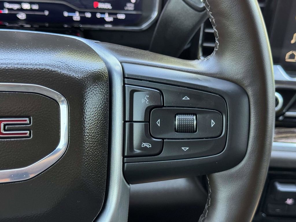 Used 2025 GMC Sierra 2500 SLE w/ SLE Value Package; AWD/4WD image 12