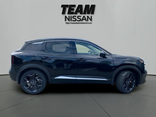 New 2026 Nissan Kicks SR w/ SR Premium Package AWD/4WD image 8