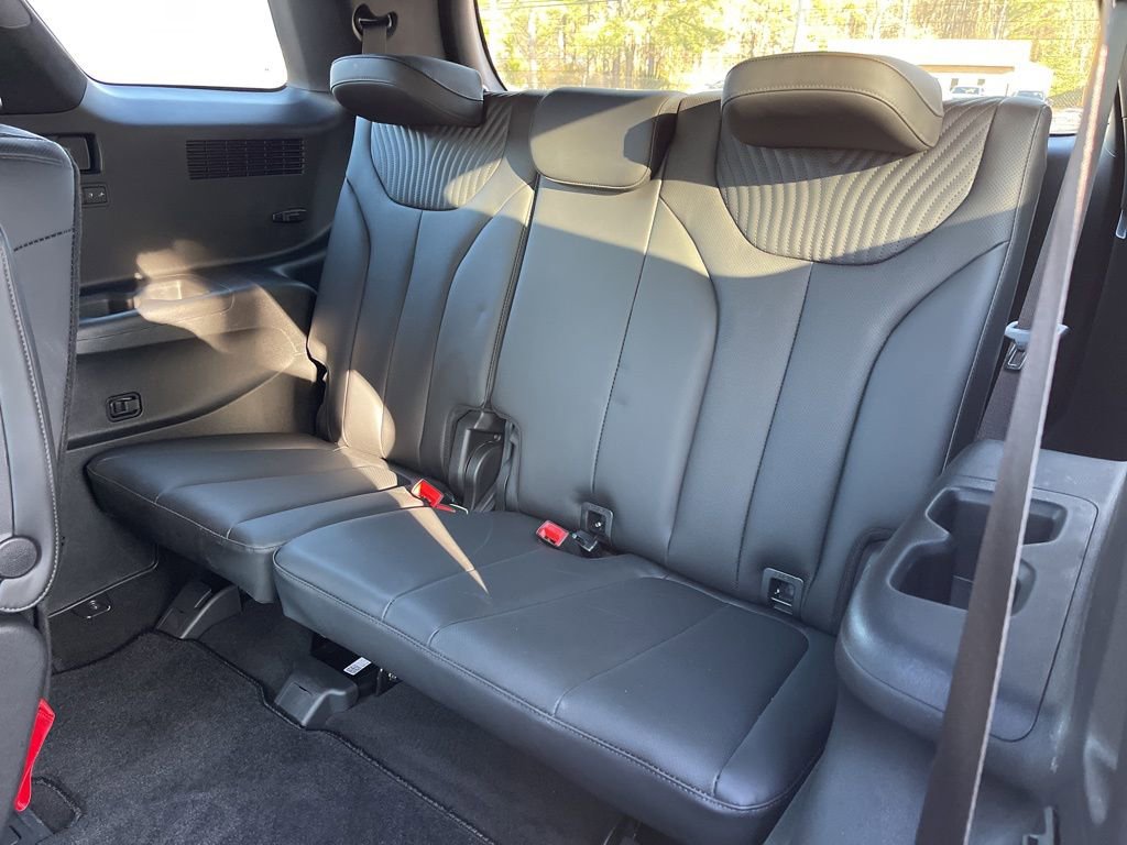 Used 2023 Hyundai Palisade Calligraphy image 23