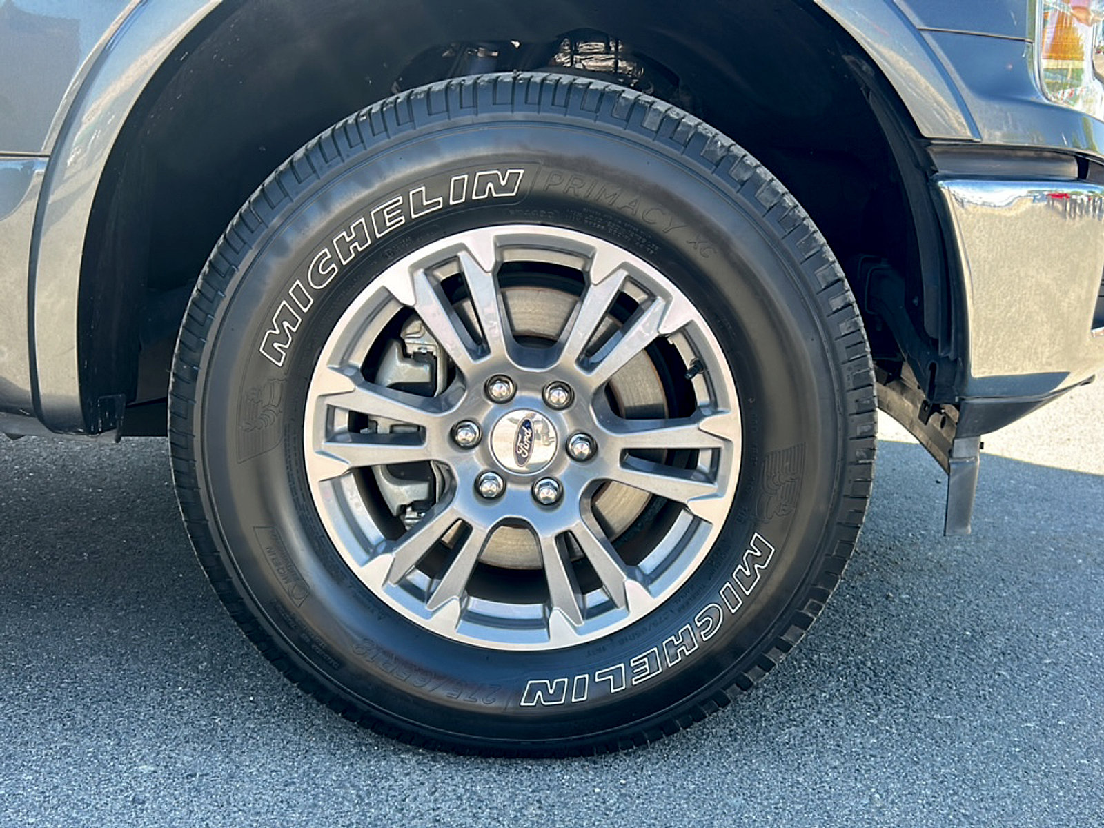 Used 2019 Ford F150 Lariat w/ Max Trailer Tow Package AWD/4WD image 8