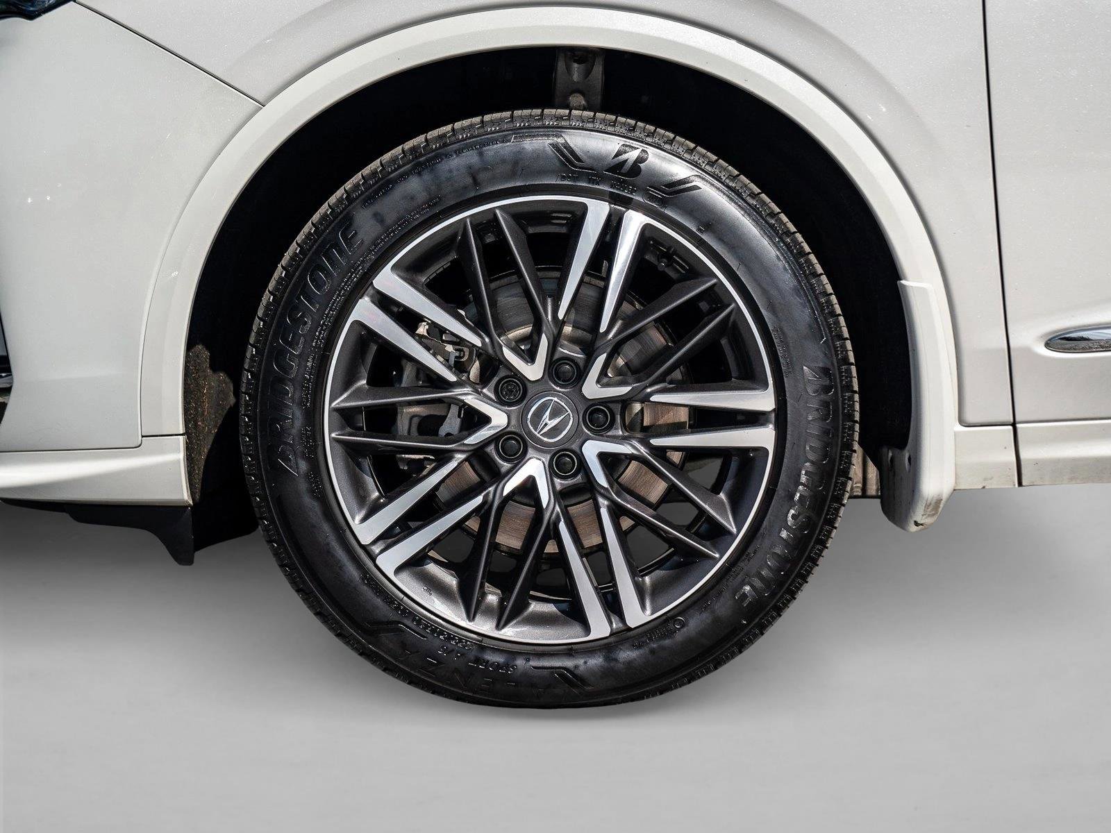 Used 2025 Acura MDX SH-AWD w/ Advance Package image 12