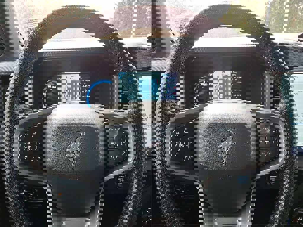 Used 2021 Ford Bronco Outer Banks image 16