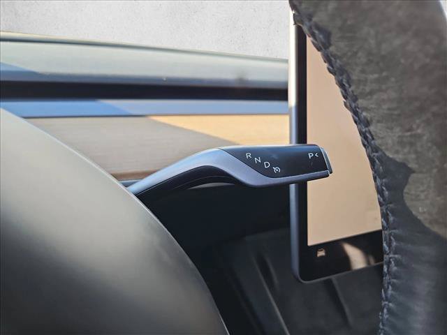 Used 2023 Tesla Model Y Long Range AWD/4WD image 11