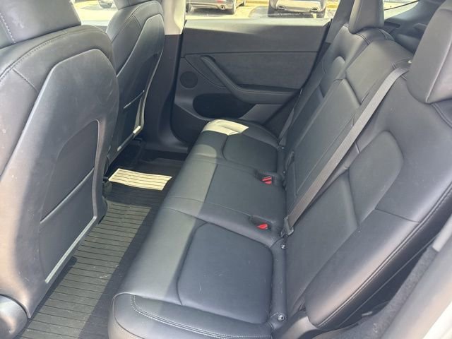 Used 2023 Tesla Model Y Performance image 13
