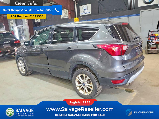 Used 2019 Ford Escape SE AWD/4WD image 3