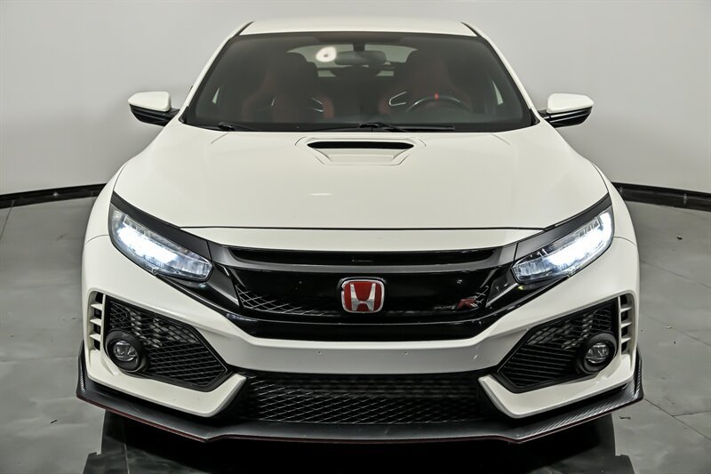 Used 2019 Honda Civic Type R image 4