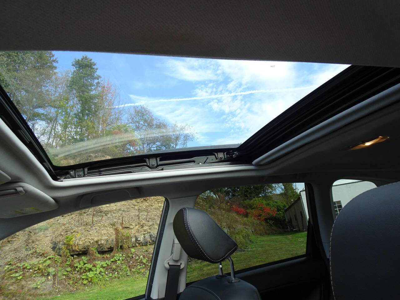 Used 2017 Subaru Forester 2.5i Limited w/ Popular Package #2 image 13