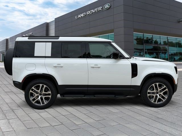 New 2026 Land Rover Defender 110 S AWD/4WD image 6