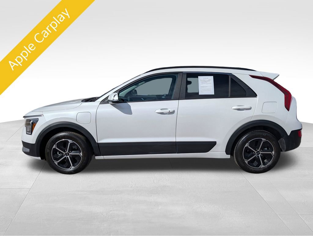 Certified 2023 Kia Niro EX w/ EX Cold Weather Package image 2