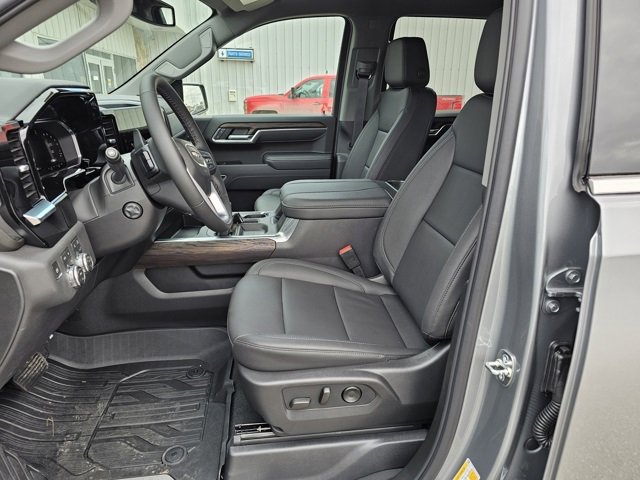New 2026 GMC Sierra 1500 SLT w/ SLT Premium Plus Package image 9