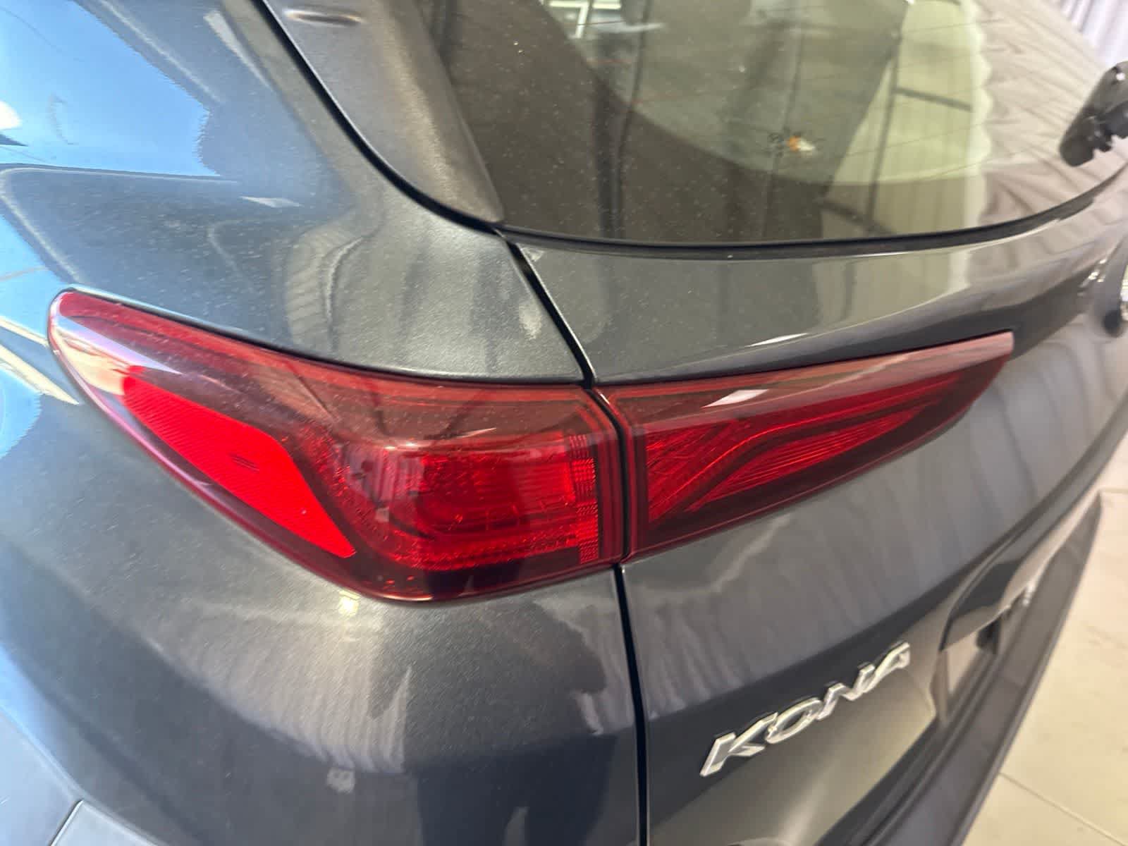 Used 2020 Hyundai Kona SE FWD image 12
