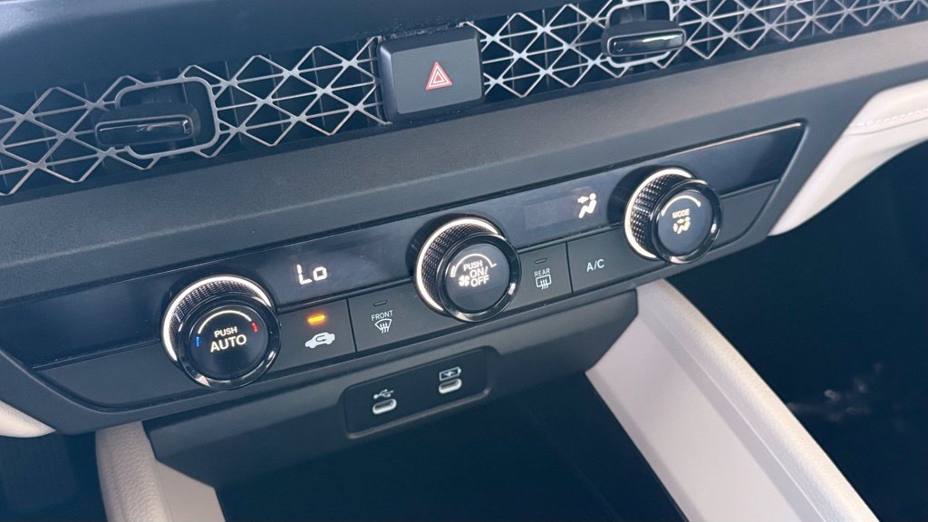 Used 2023 Honda Accord LX image 28