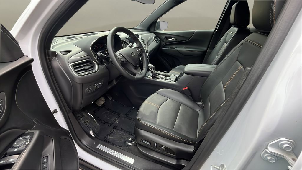 Used 2024 Chevrolet Equinox Premier image 14