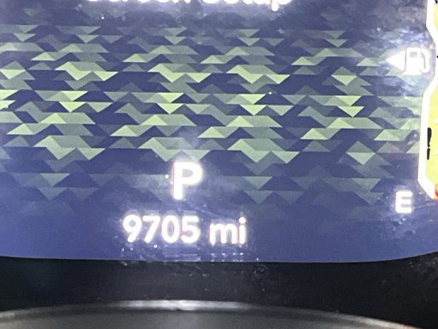 Used 2023 Jeep Gladiator Rubicon w/ Cold Weather Group image 6