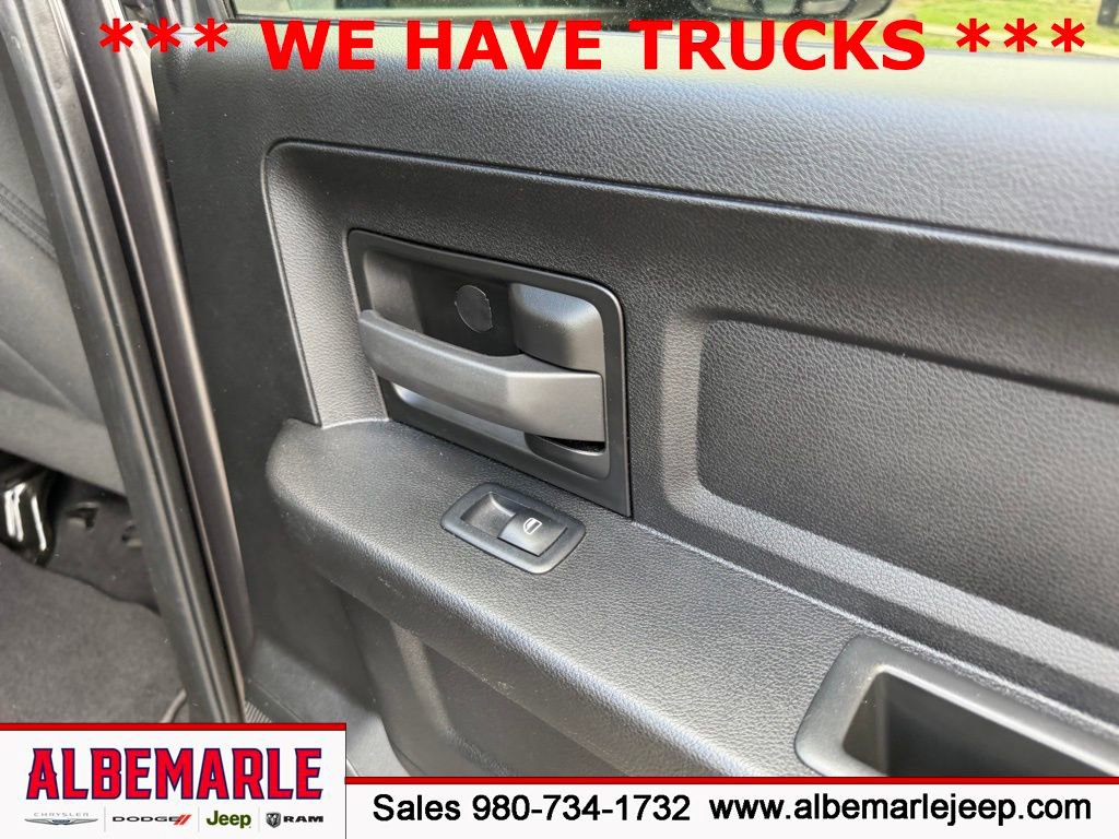 Used 2022 RAM 1500 Classic Tradesman RWD image 36