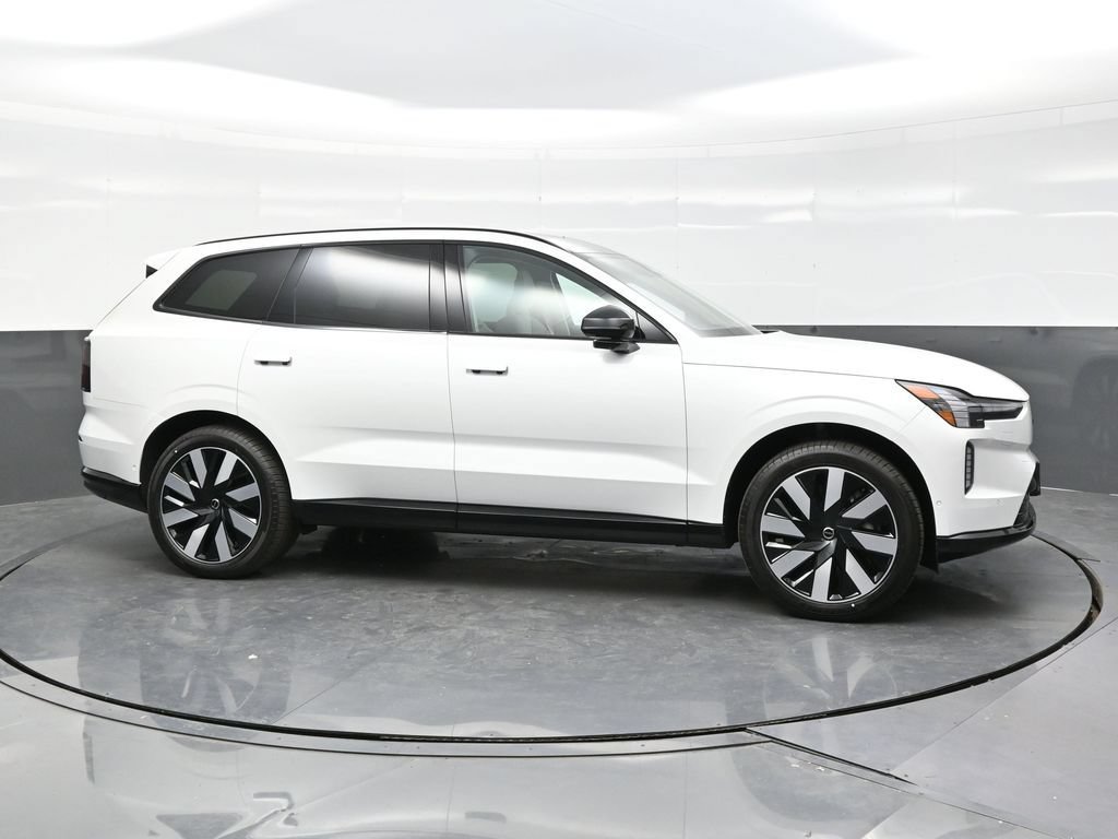 New 2026 Volvo EX90 Plus AWD/4WD image 8