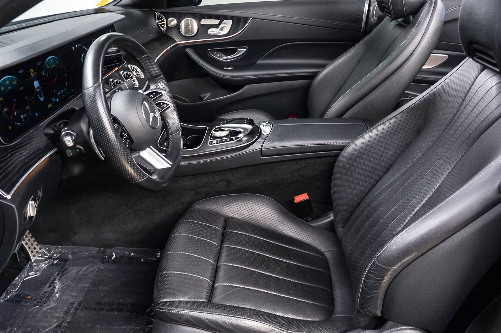 Used 2021 Mercedes-Benz E 450 Cabriolet image 25