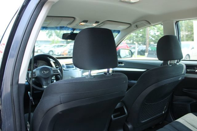 Used 2014 Subaru Legacy 2.5i Premium AWD/4WD image 27