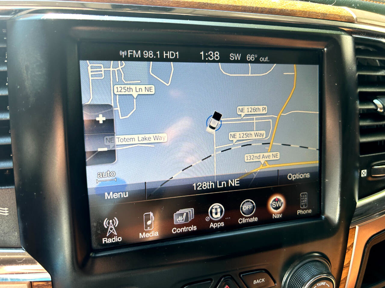 Used 2013 RAM 2500 Longhorn image 16