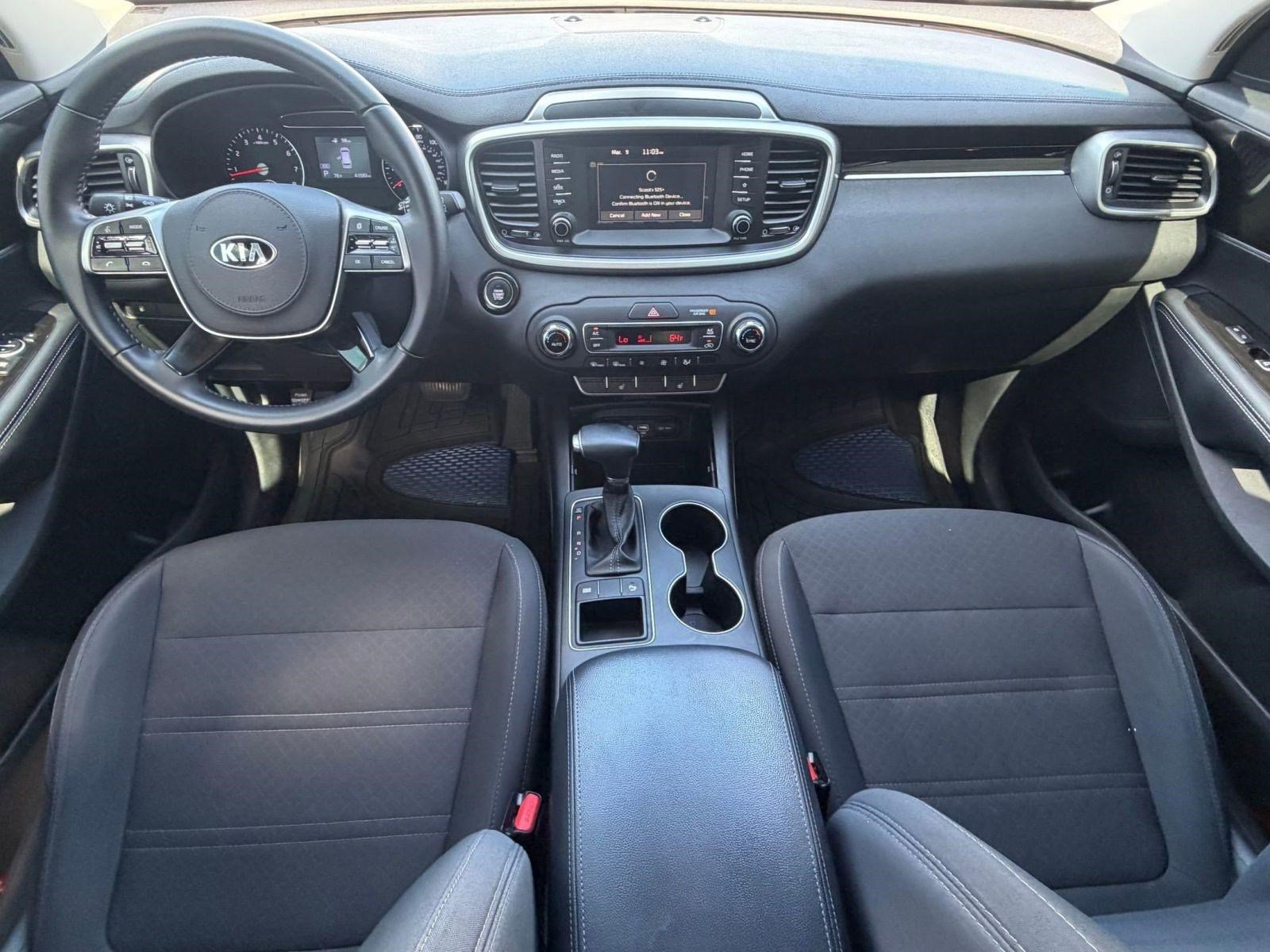 Used 2020 Kia Sorento S image 15