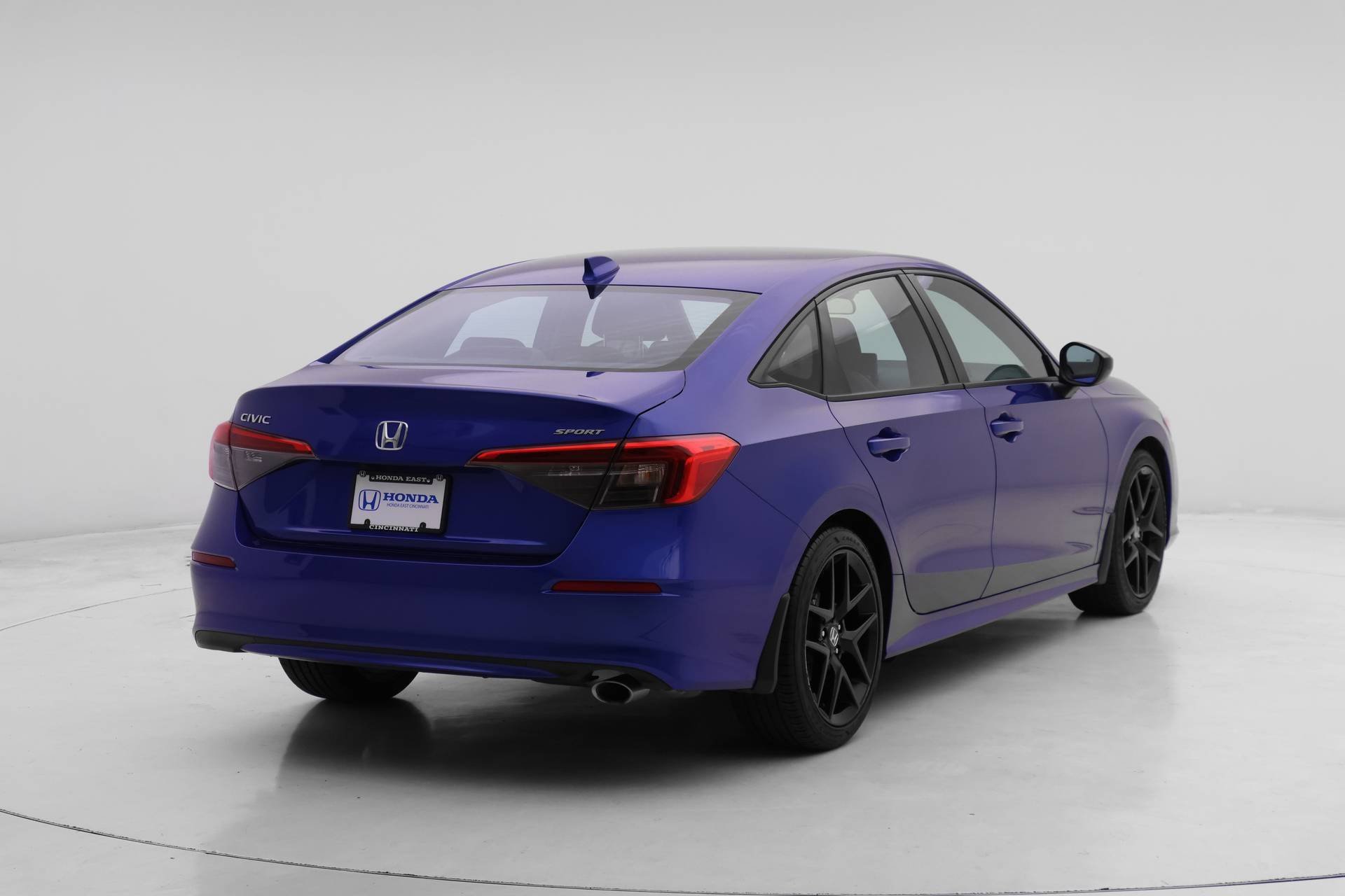 Used 2022 Honda Civic Sport image 2