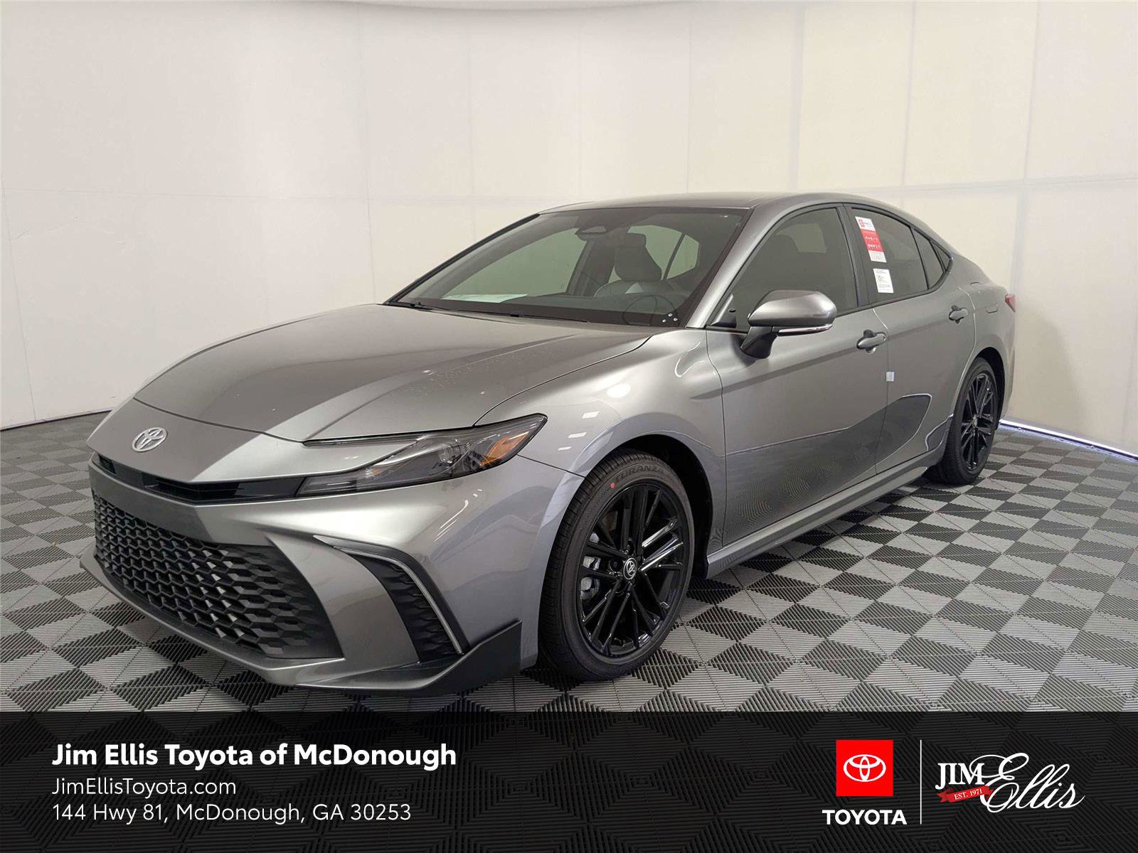 New 2026 Toyota Camry SE FWD video 1
