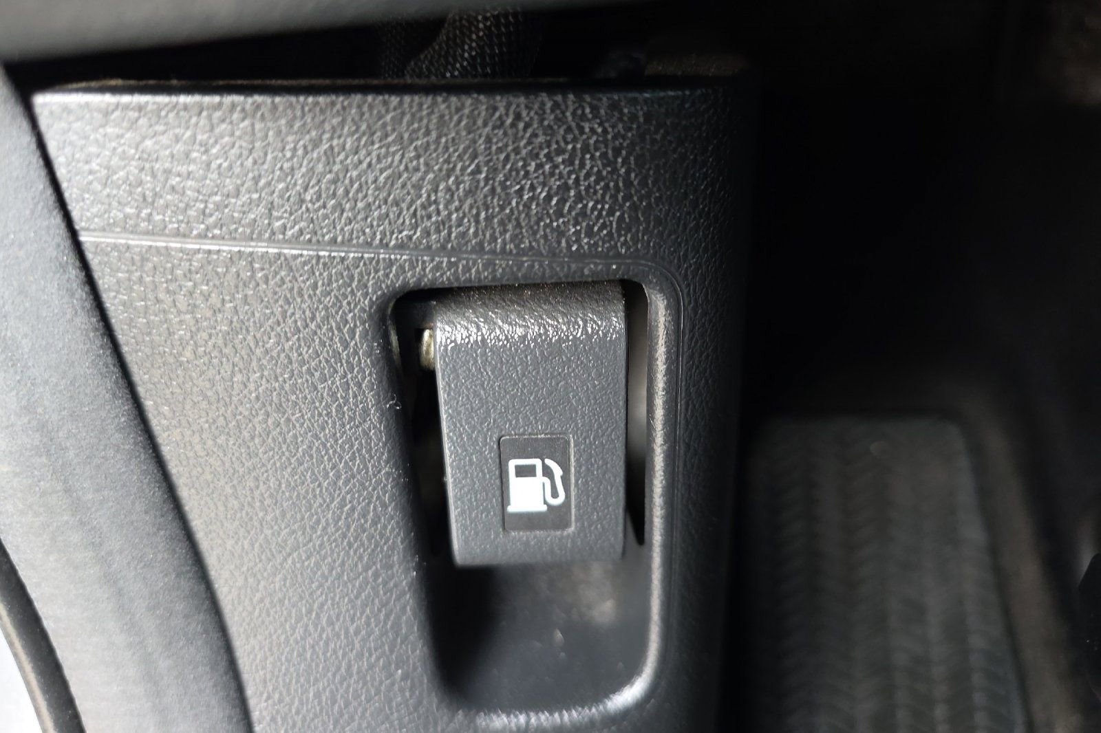 Used 2016 Honda CR-V SE image 27