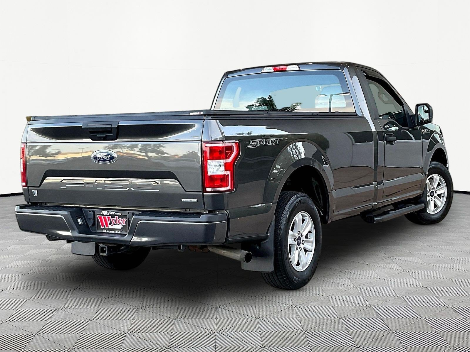 Used 2018 Ford F150 XL w/ Equipment Group 101A Mid RWD image 6