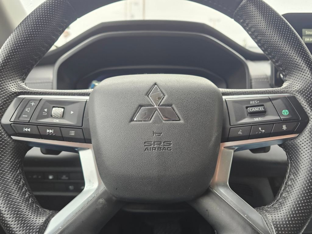 Used 2024 Mitsubishi Outlander SEL image 19