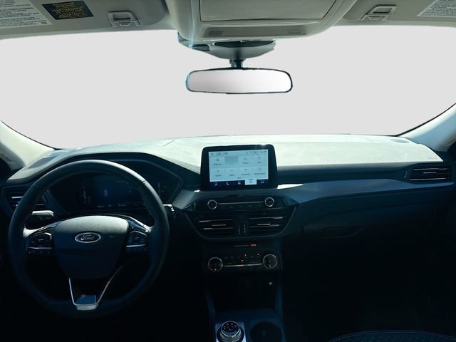 Used 2024 Ford Escape Active w/ Cold Weather Package image 16