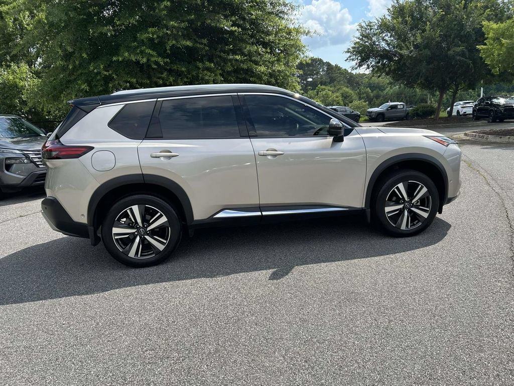 Used 2023 Nissan Rogue Platinum w/ Platinum Premium Package FWD image 6