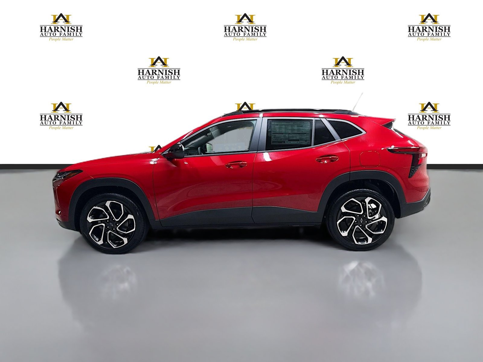 New 2026 Chevrolet Trax RS w/ Sunroof Package FWD image 11