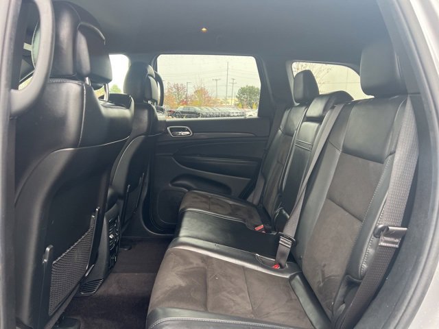 Used 2019 Jeep Grand Cherokee Altitude image 17