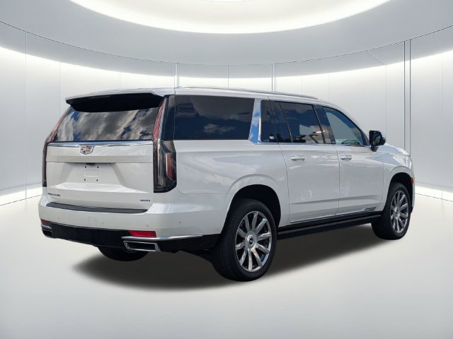Used 2023 Cadillac Escalade ESV Premium Luxury Platinum AWD/4WD image 6