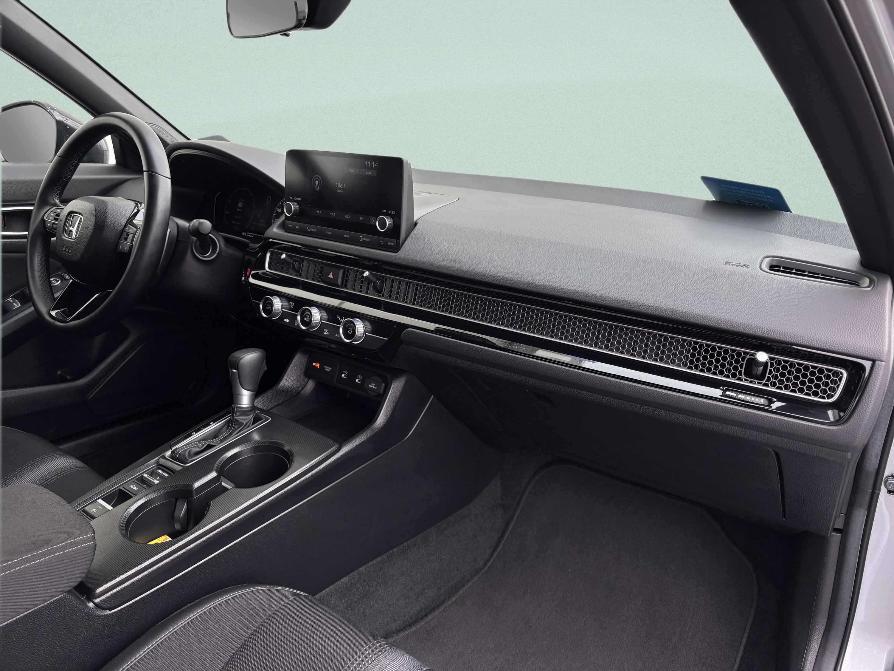 Certified 2025 Honda Civic Sport image 30