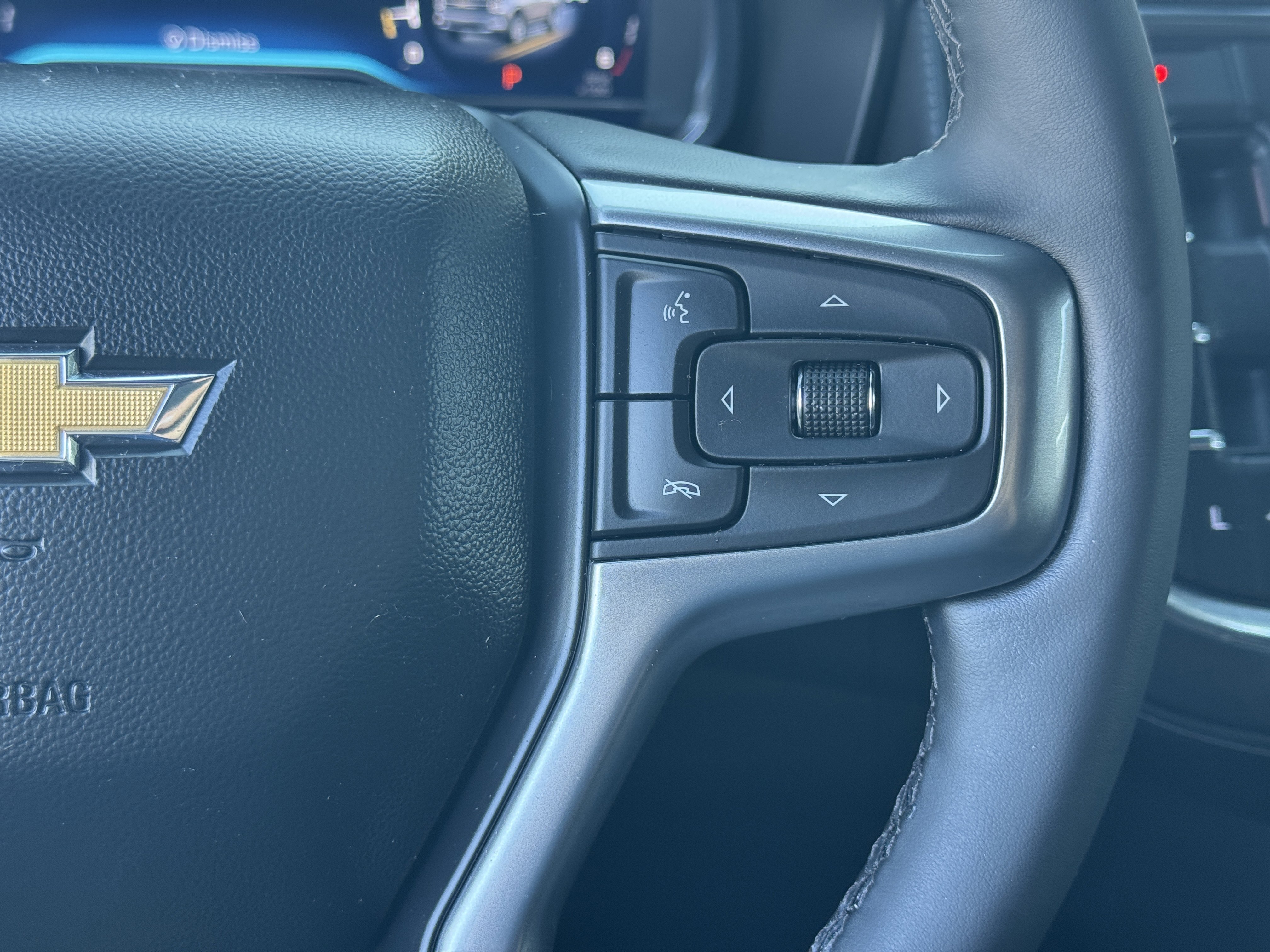 Used 2024 Chevrolet Tahoe LT w/ Luxury Package image 34