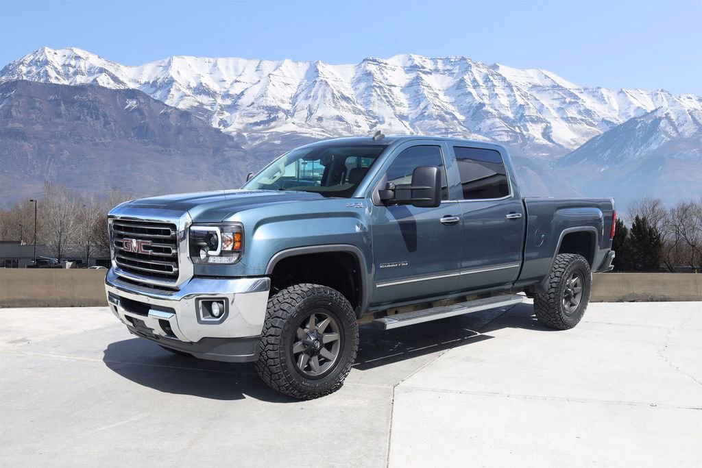 Used 2015 GMC Sierra 2500 SLT w/ Duramax Plus Package image 2