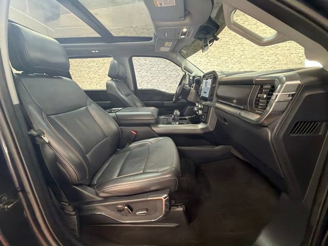 Used 2021 Ford F150 Lariat w/ Equipment Group 501A Mid AWD/4WD image 12