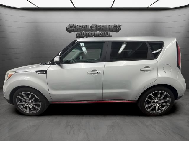Used 2018 Kia Soul ! w/ Tech Package FWD image 2