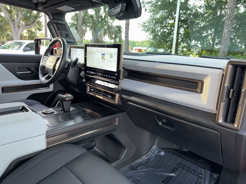 Used 2025 GMC Hummer EV 3X w/ LPO, Dark Essentials Package AWD/4WD image 23