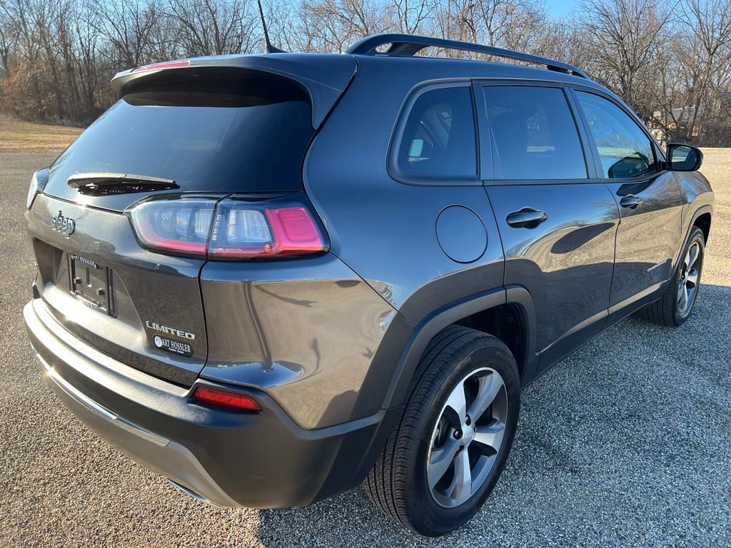 Used 2022 Jeep Cherokee Limited w/ Mopar Interior Package image 5