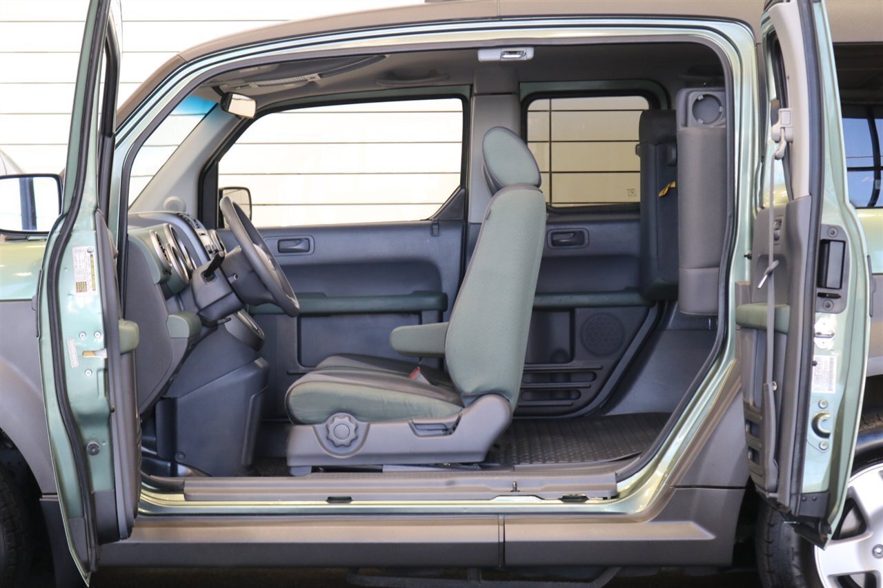 Used 2005 Honda Element EX image 36