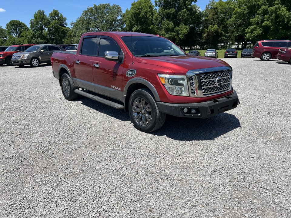 Used 2017 Nissan Titan Platinum Reserve AWD/4WD image 5