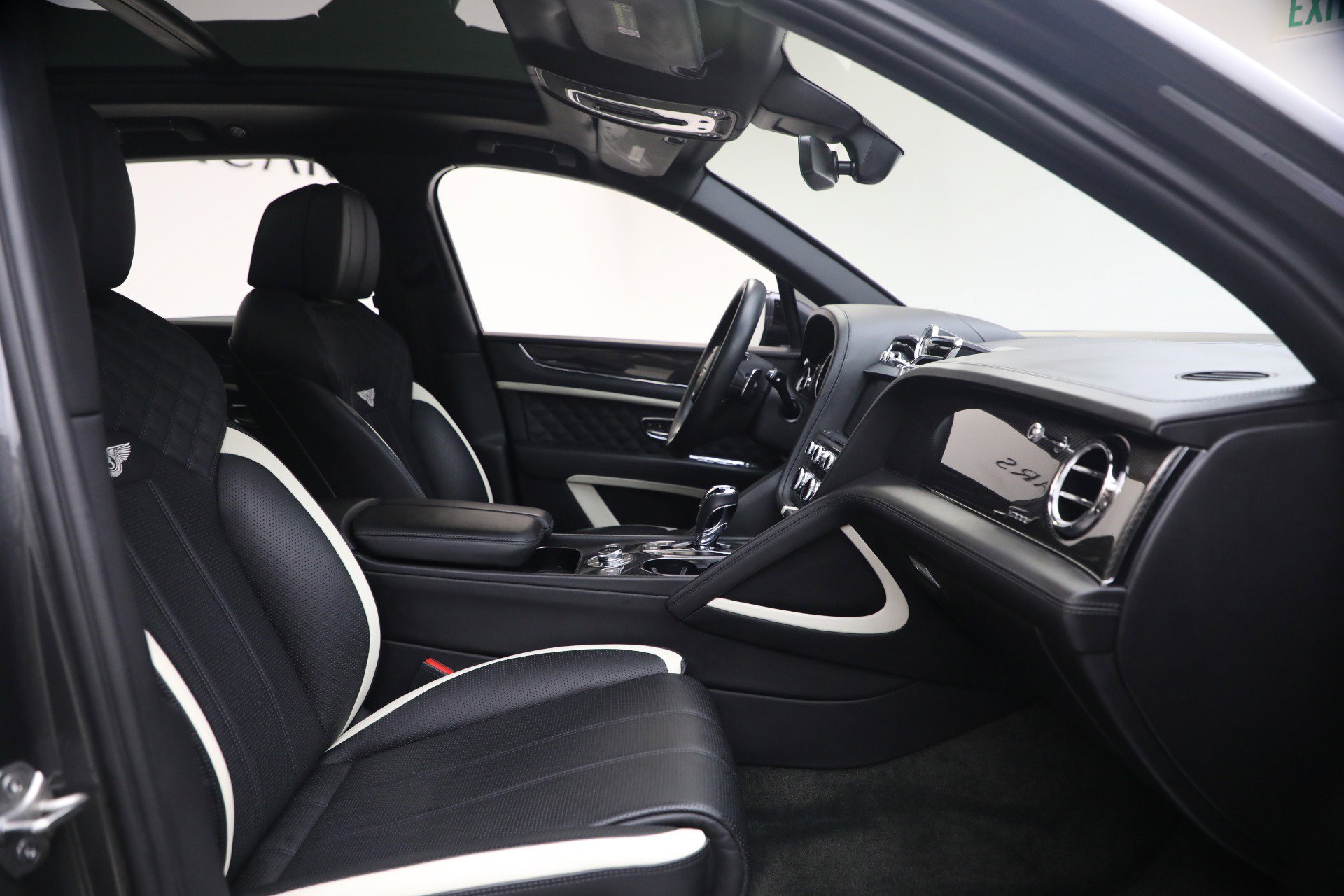 Used 2022 Bentley Bentayga Speed image 23