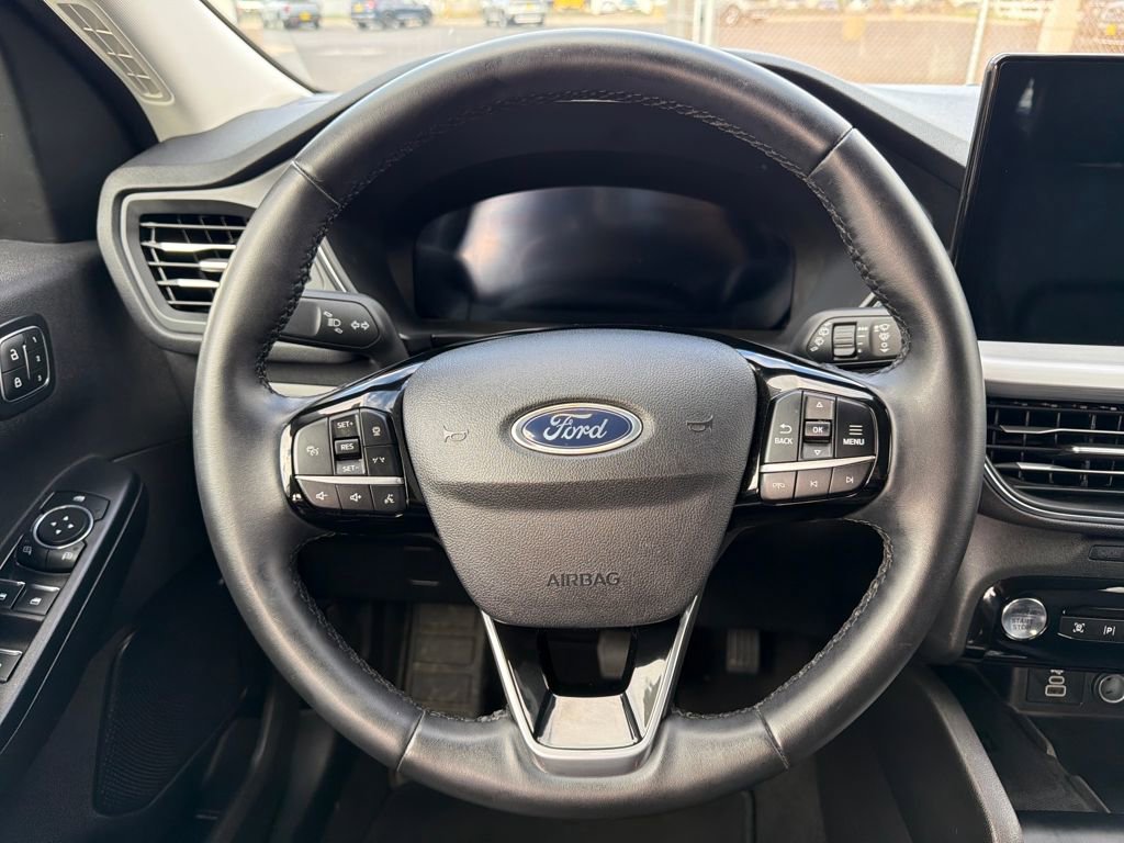 Used 2024 Ford Escape Platinum image 15